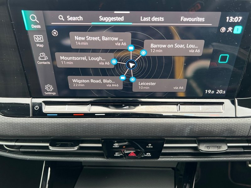 VOLKSWAGEN GOLF