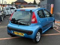 PEUGEOT 107