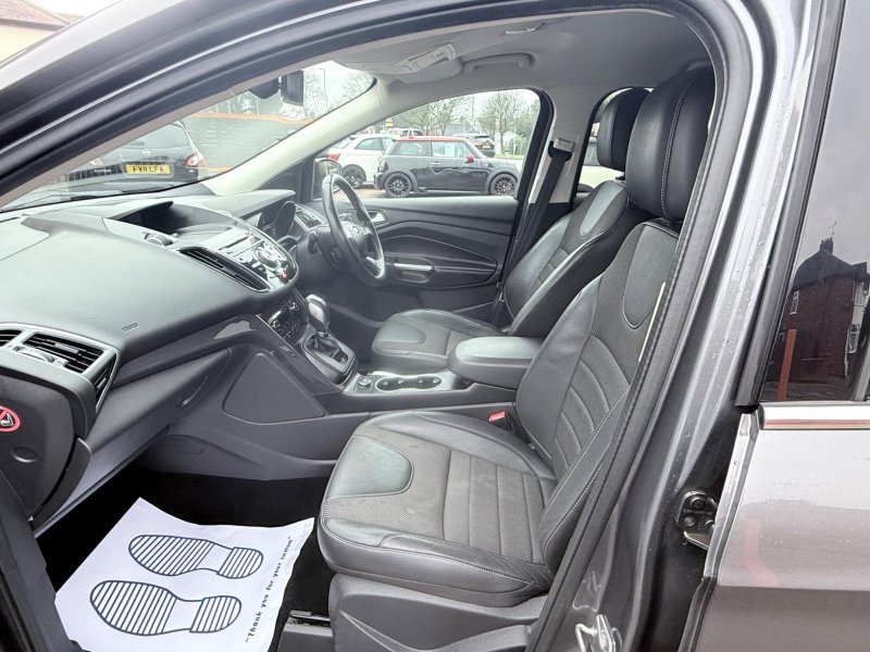 FORD KUGA
