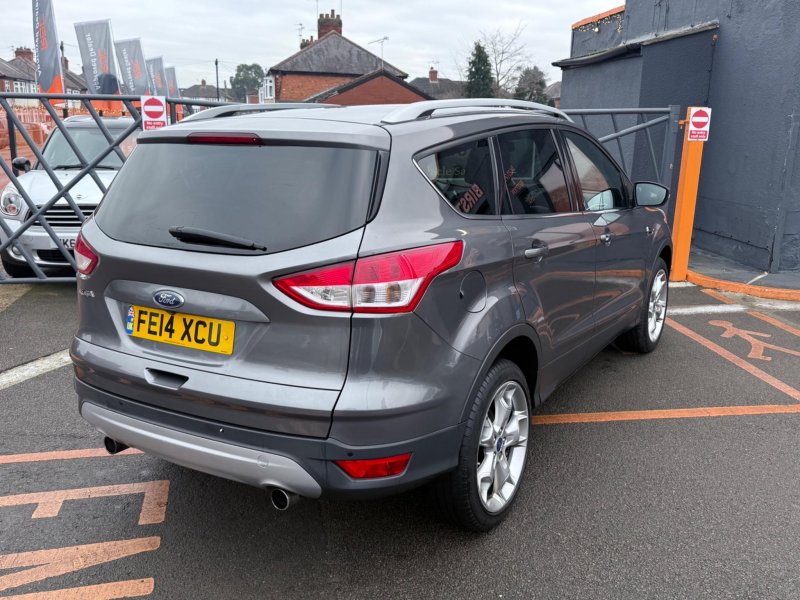 FORD KUGA