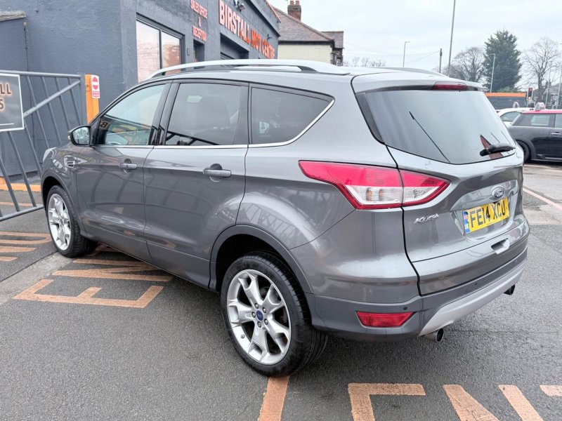 FORD KUGA