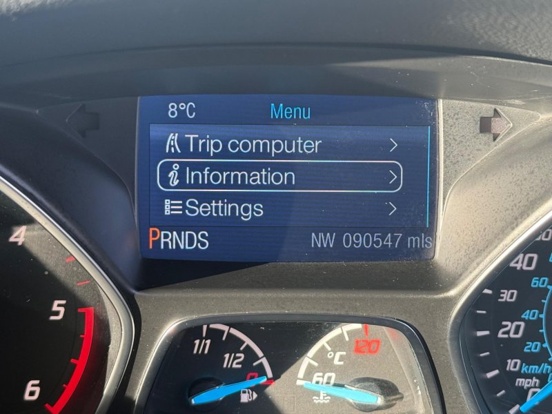 FORD KUGA