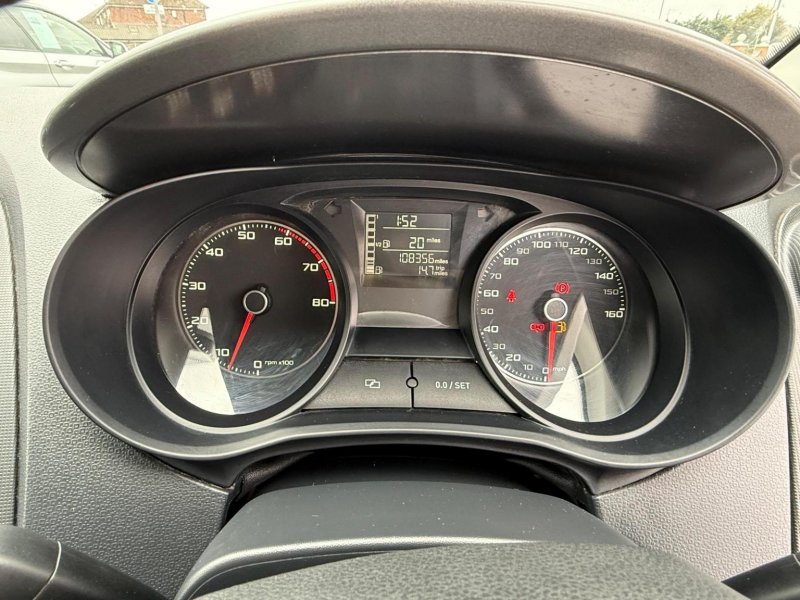 SEAT IBIZA