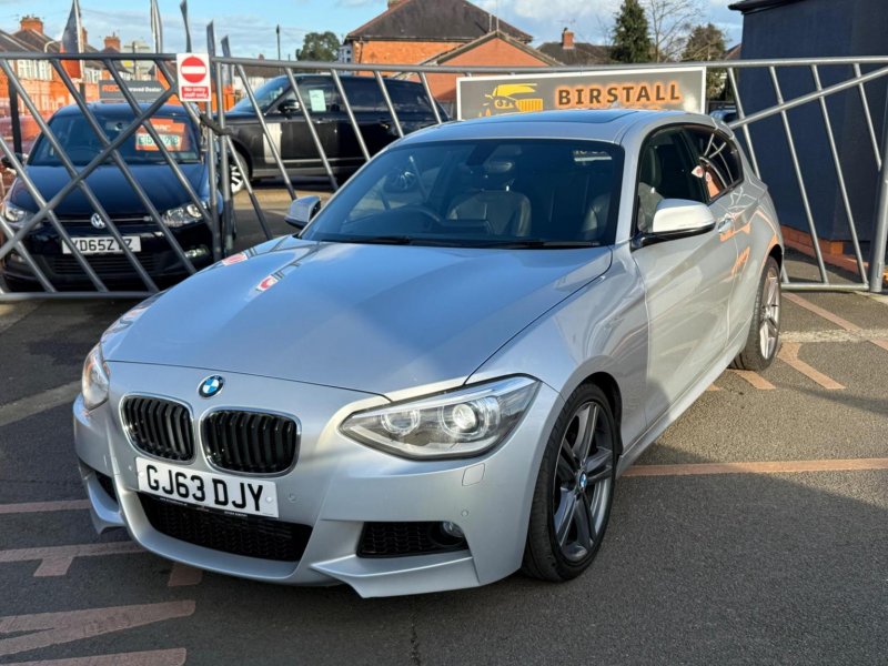 BMW 1 SERIES