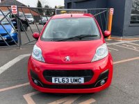 PEUGEOT 107