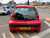 PEUGEOT 107