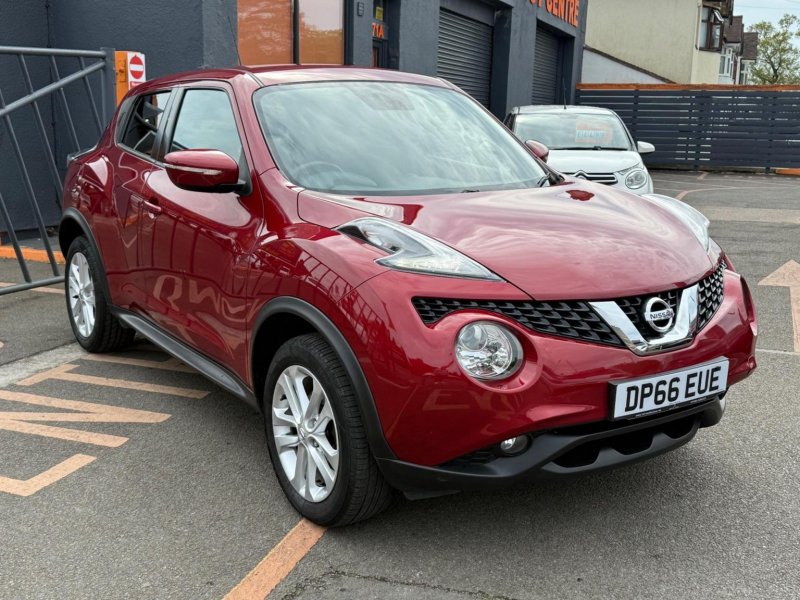 NISSAN JUKE