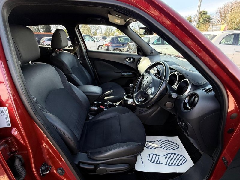 NISSAN JUKE
