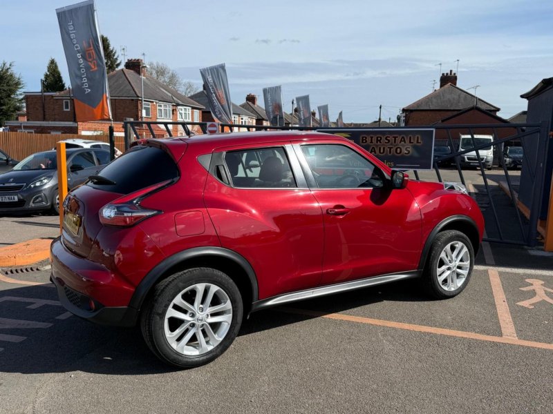 NISSAN JUKE