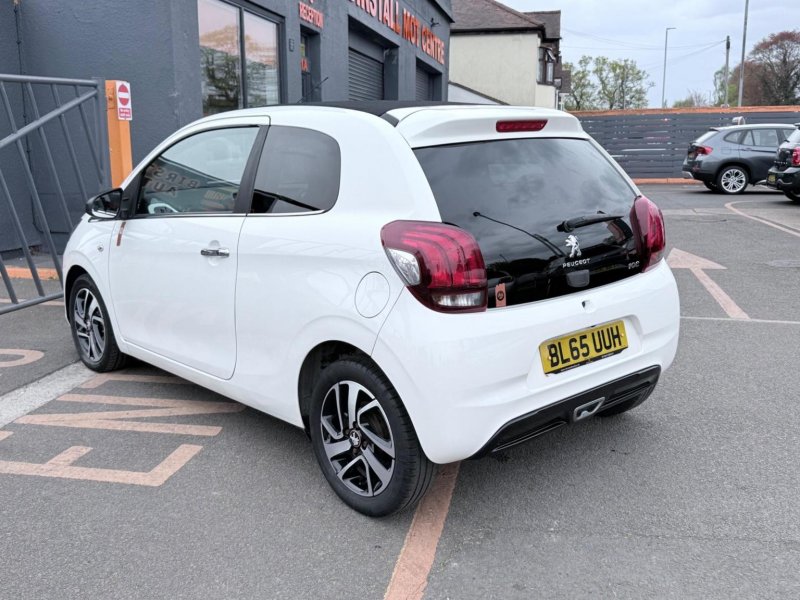 PEUGEOT 108