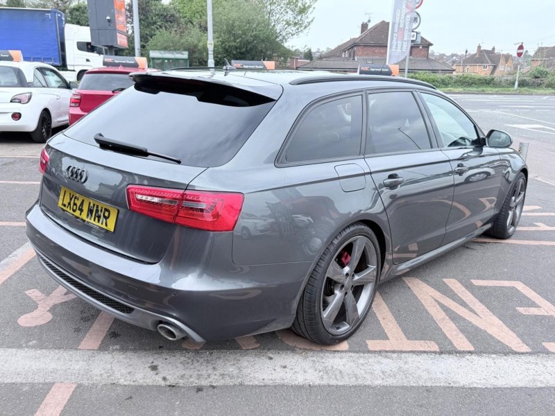 AUDI A6 AVANT