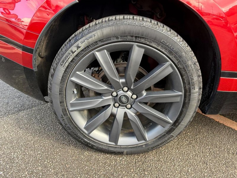 LAND ROVER RANGE ROVER VELAR
