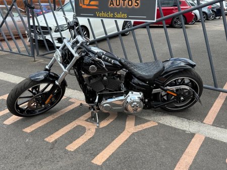 HARLEY-DAVIDSON