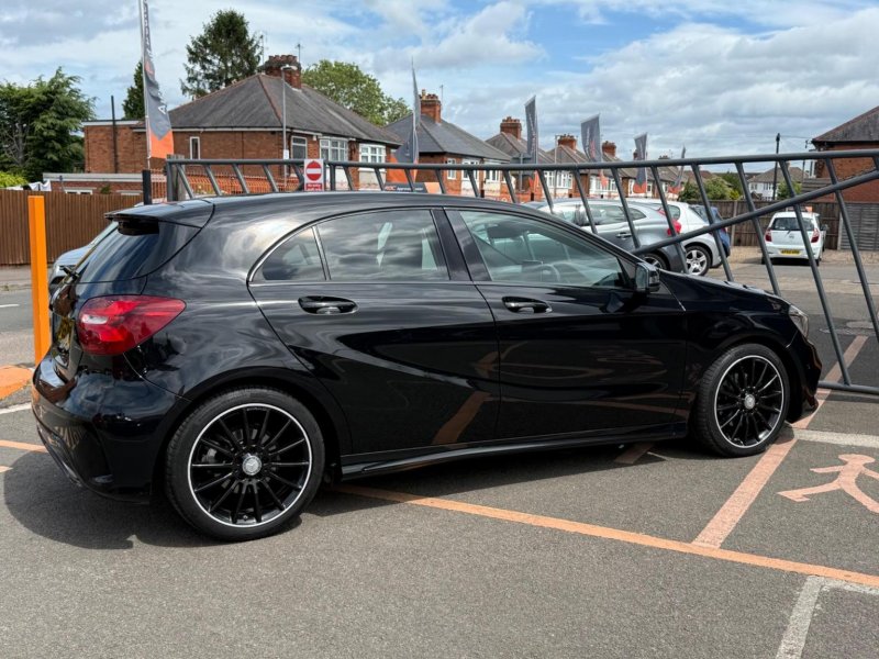 MERCEDES-BENZ A CLASS