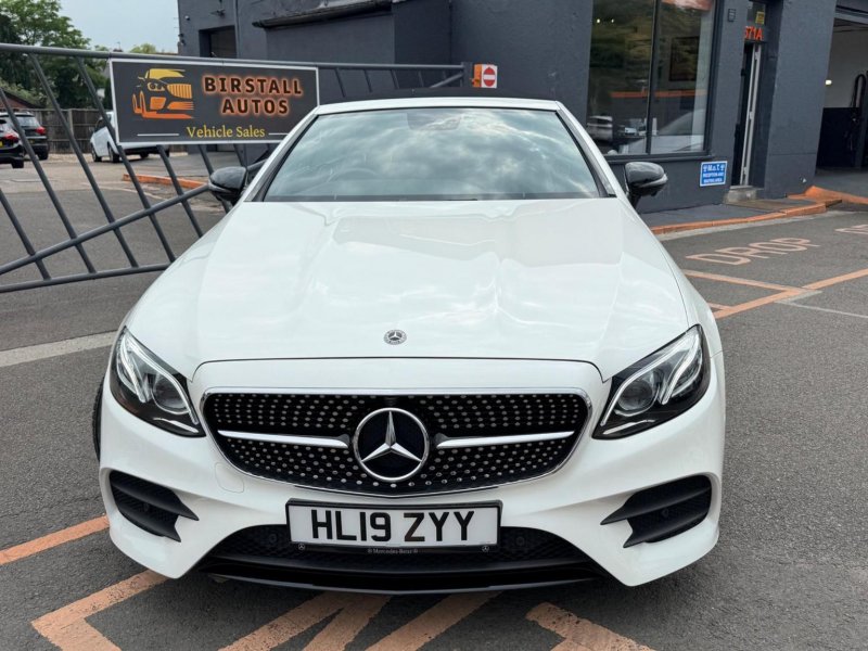 MERCEDES-BENZ E CLASS