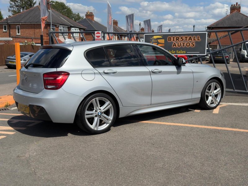 BMW 1 SERIES