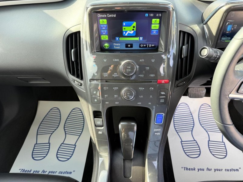 VAUXHALL AMPERA
